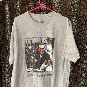 Gildan Gray Al Davis Commemorative Tee